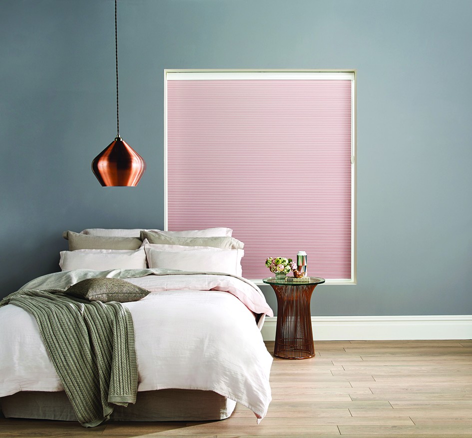 VALE Blackout Honeycomb Blind VALE Blackout Honeycomb Blind